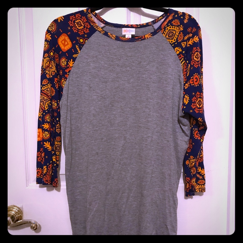 Great FALL top !! Lu La Roe 3/4 sleeve top